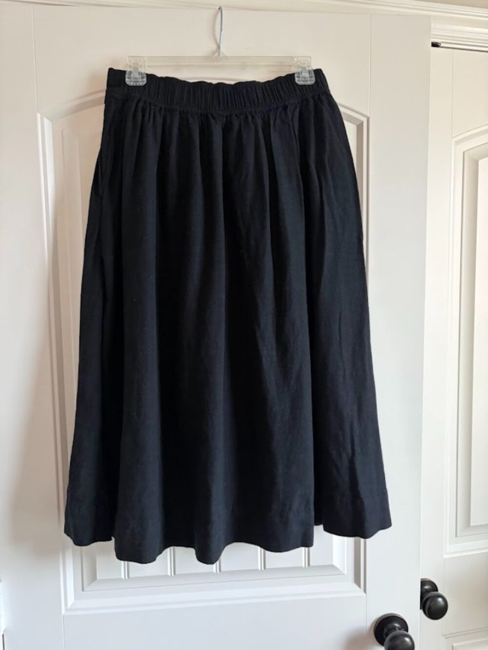 GAP Black Midi Skirt